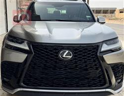 لێکزس LX